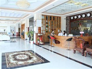 Hong Nhung Hotel Rach Gia Exterior photo